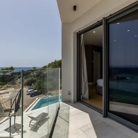 Mare Peljesac * Potomje